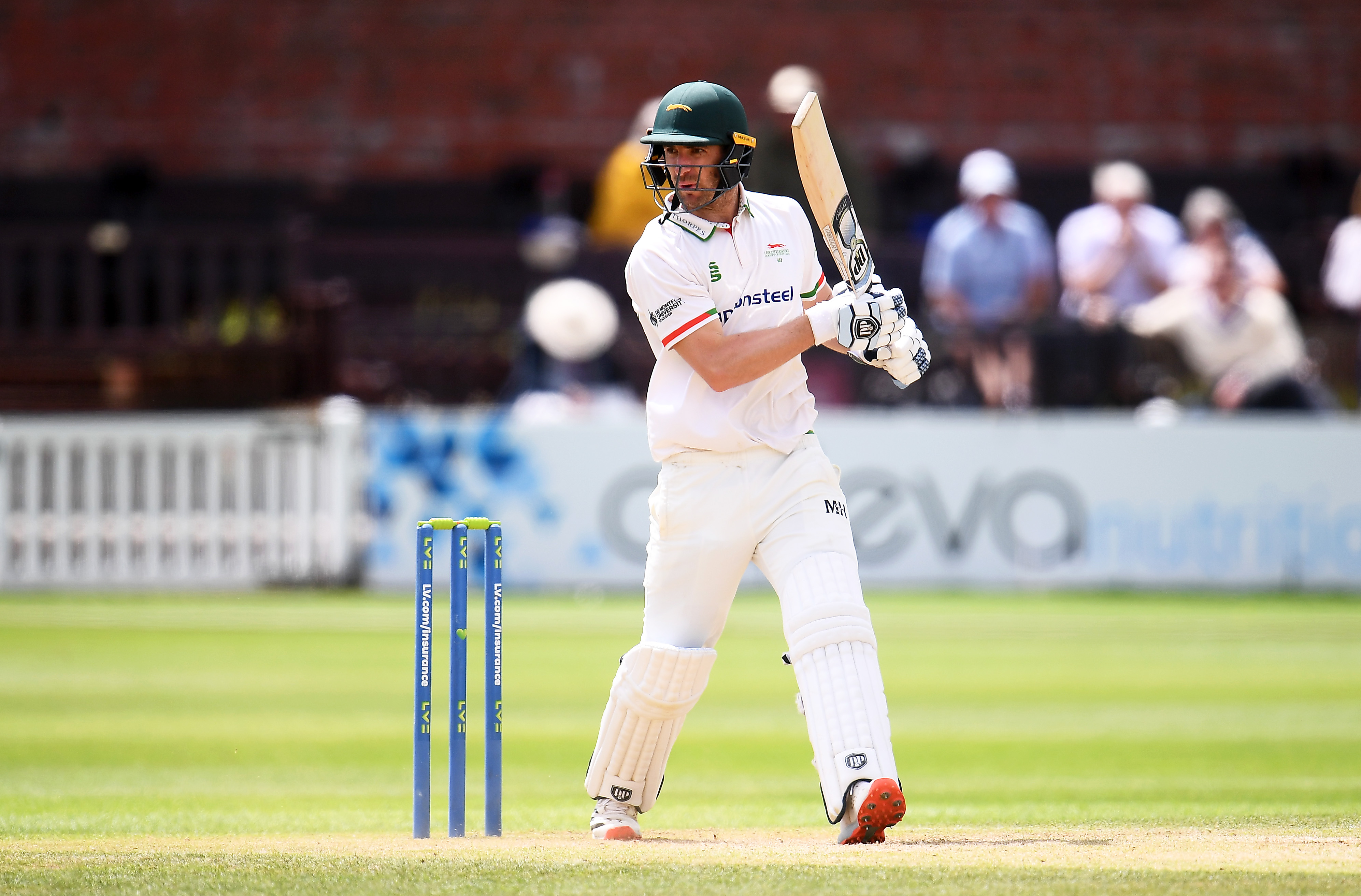 County Championship Cliffhanger: Derbyshire Vs. Leicestershire – Who Will Win? - wjn1pkc