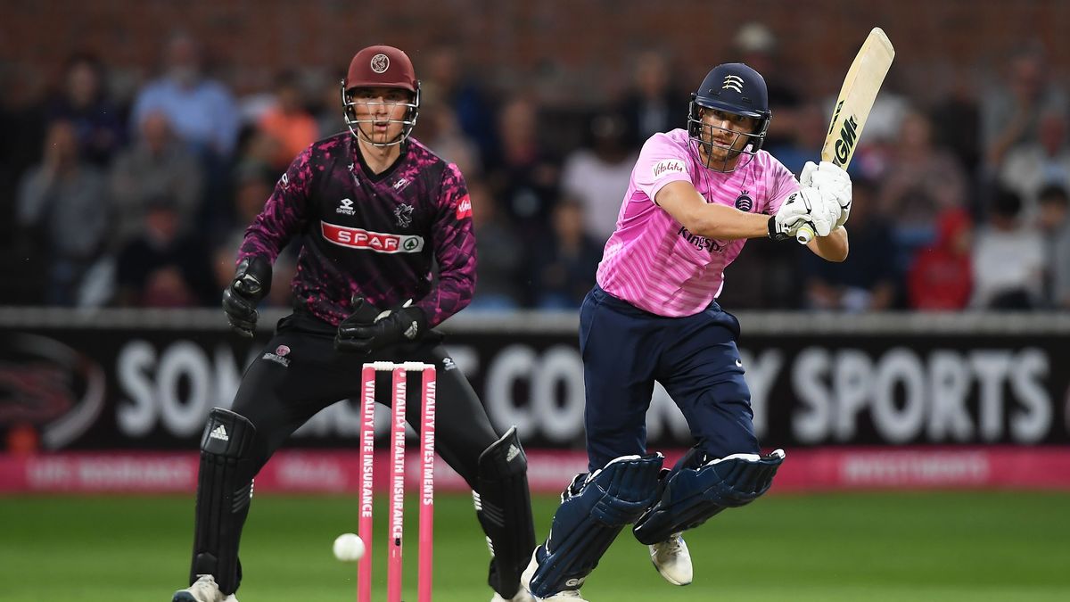 Dawid Malan gets middlesex off to a flying start as they secure a quarter-final place