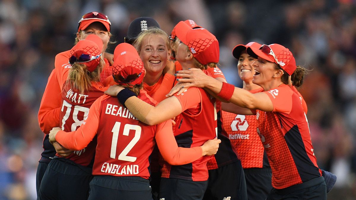During stage one each team was obliged to sign two players from the current England Women’s central contract list