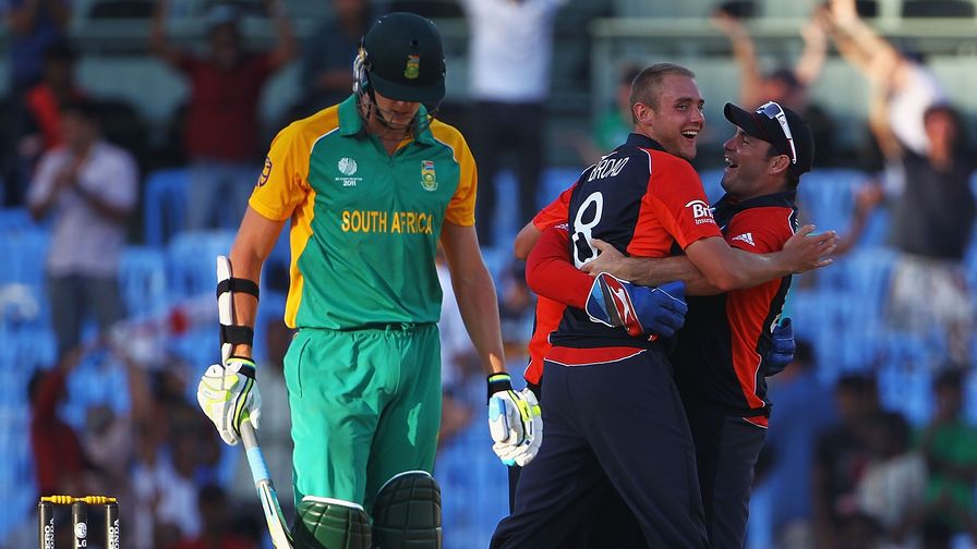 A World Cup thriller in Chennai! Stuart Broad takes 4 wickets as England win by just 6 runs.