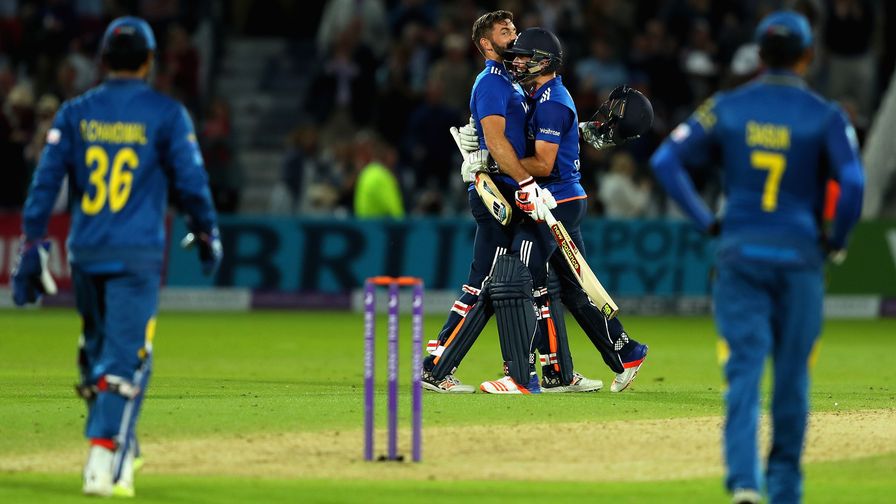What a finish! Liam Plunkett hits the final ball for six to tie with Sri Lanka at Trent Bridge.
