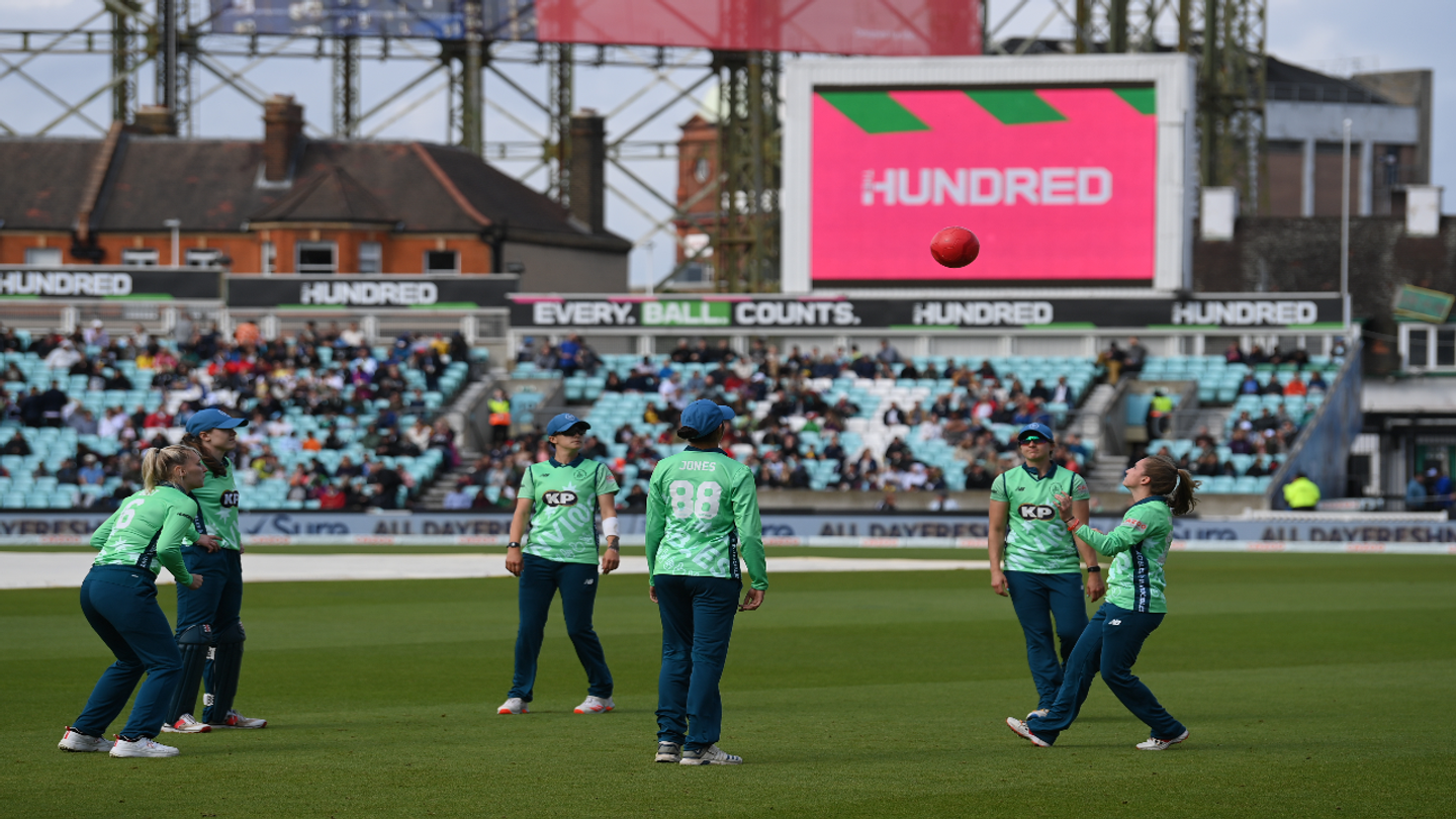 A warm-up was as close as either team got to action at The Kia Oval