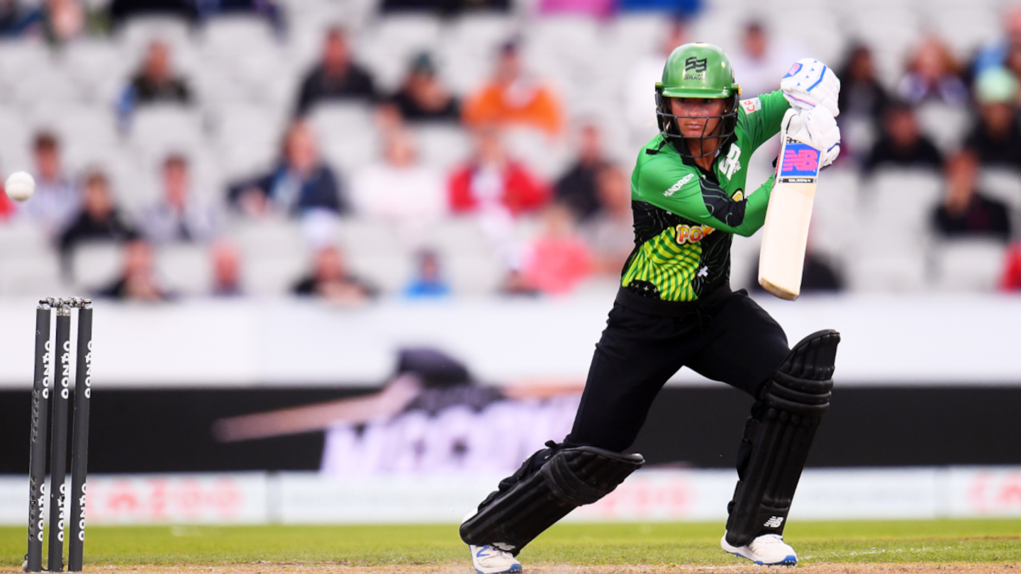 Danni Wyatt watching the ball all the way to the boundary