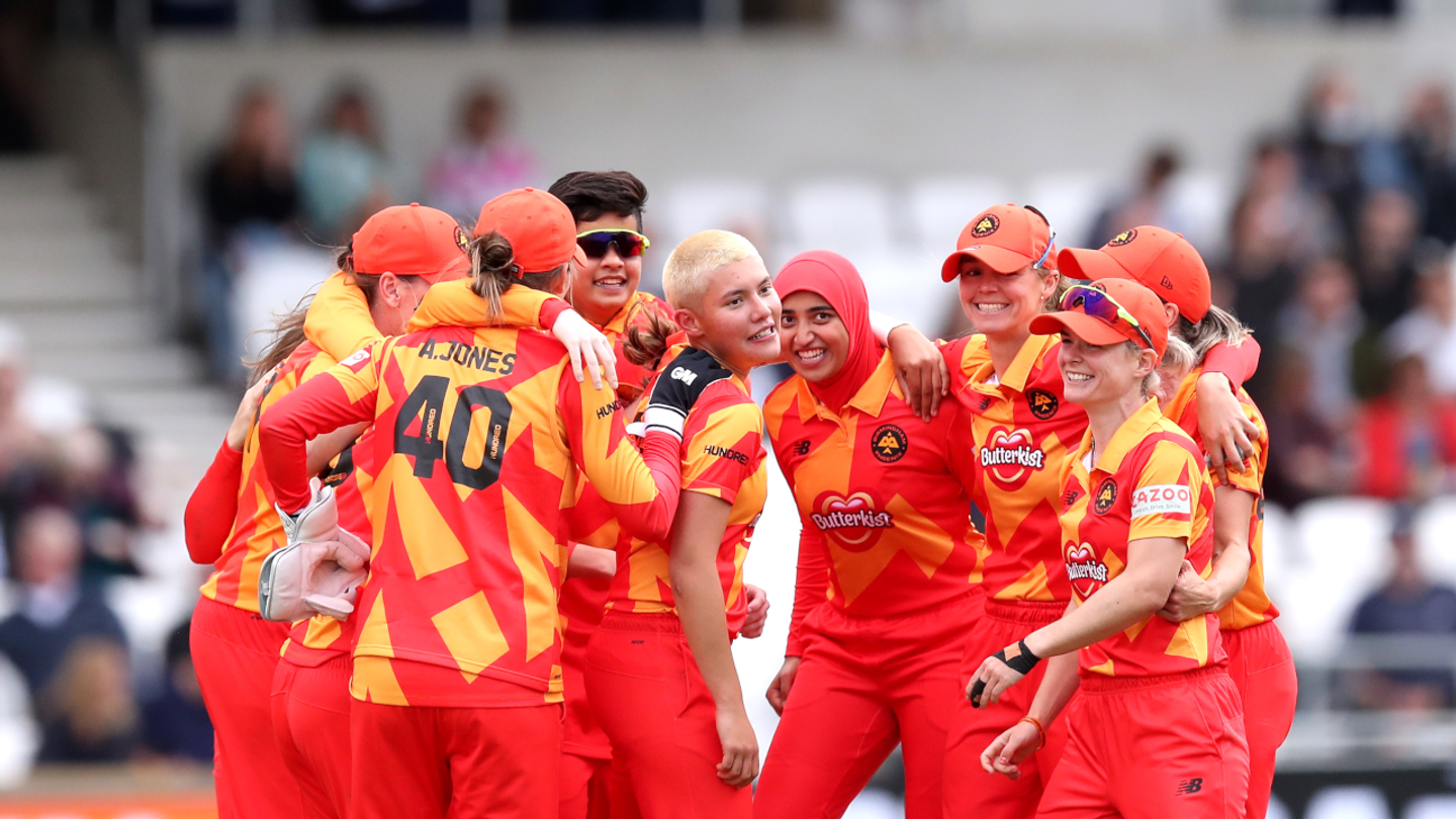 Celebrations all around as the Phoenix make a late surge into third
