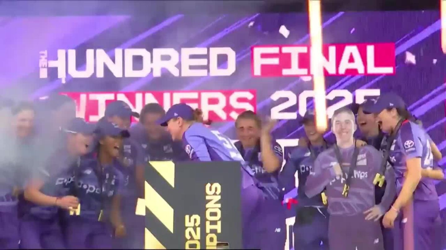 Superchargers and Invincibles lift the 2025 trophy