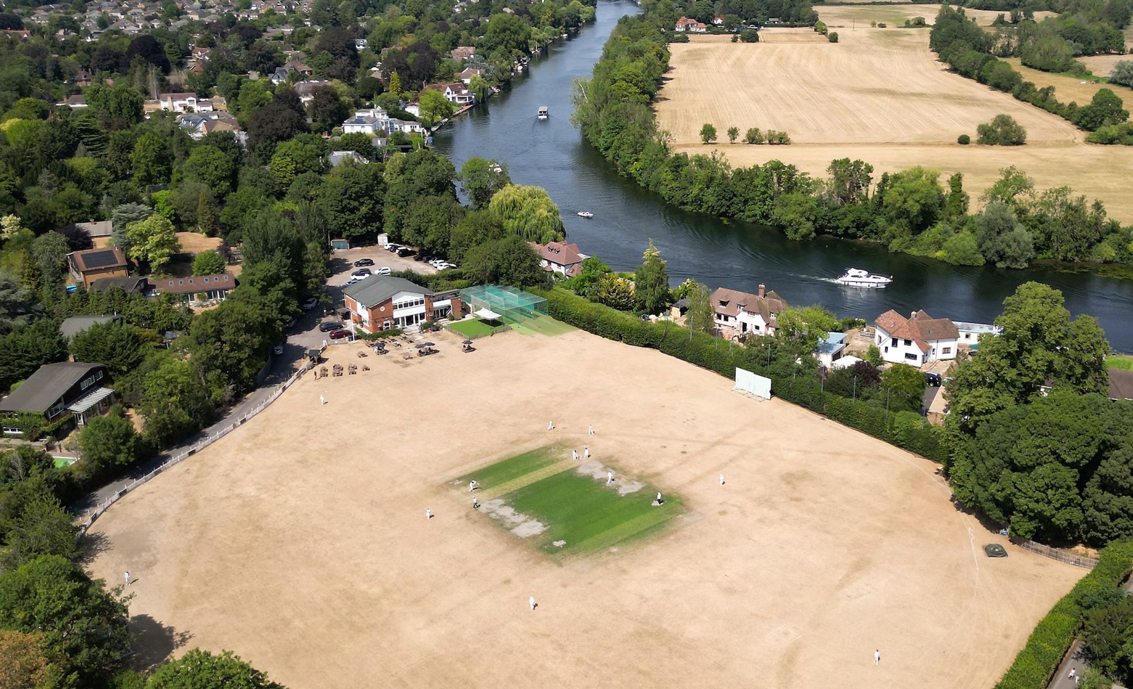 Image for Five ways to conserve water in dry weather